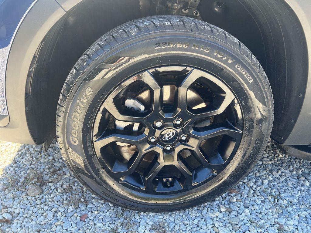 used 2023 Hyundai Santa Fe car, priced at $24,940