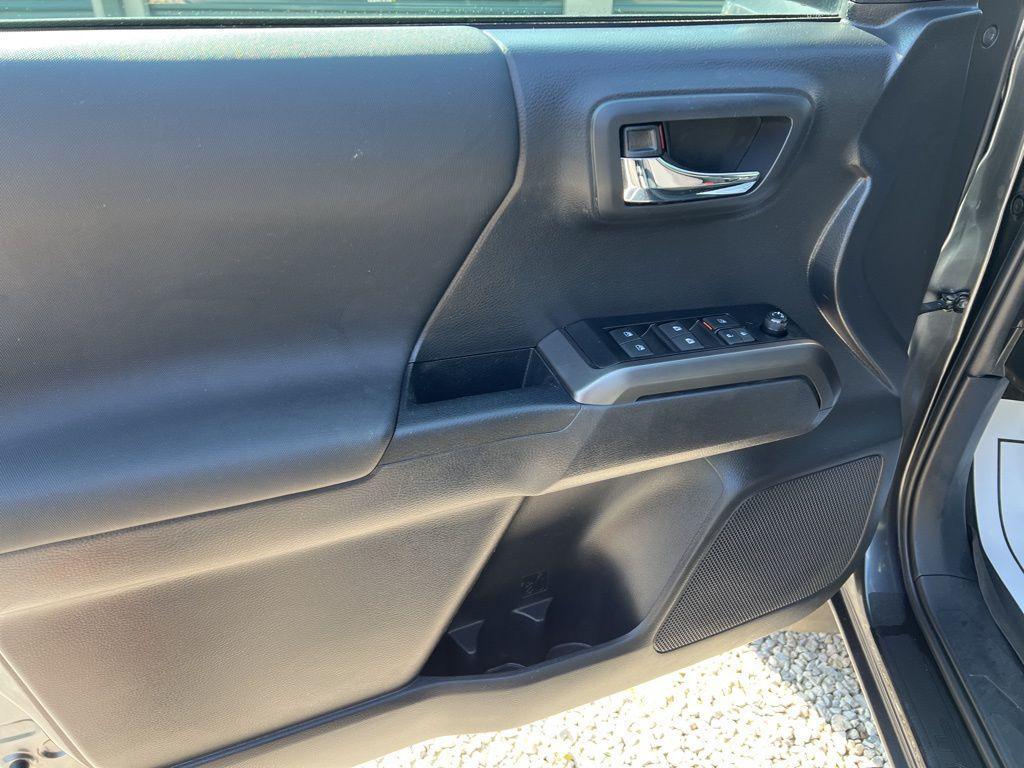 used 2022 Toyota Tacoma car, priced at $35,926
