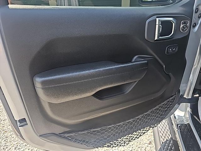 used 2022 Jeep Gladiator car, priced at $34,813
