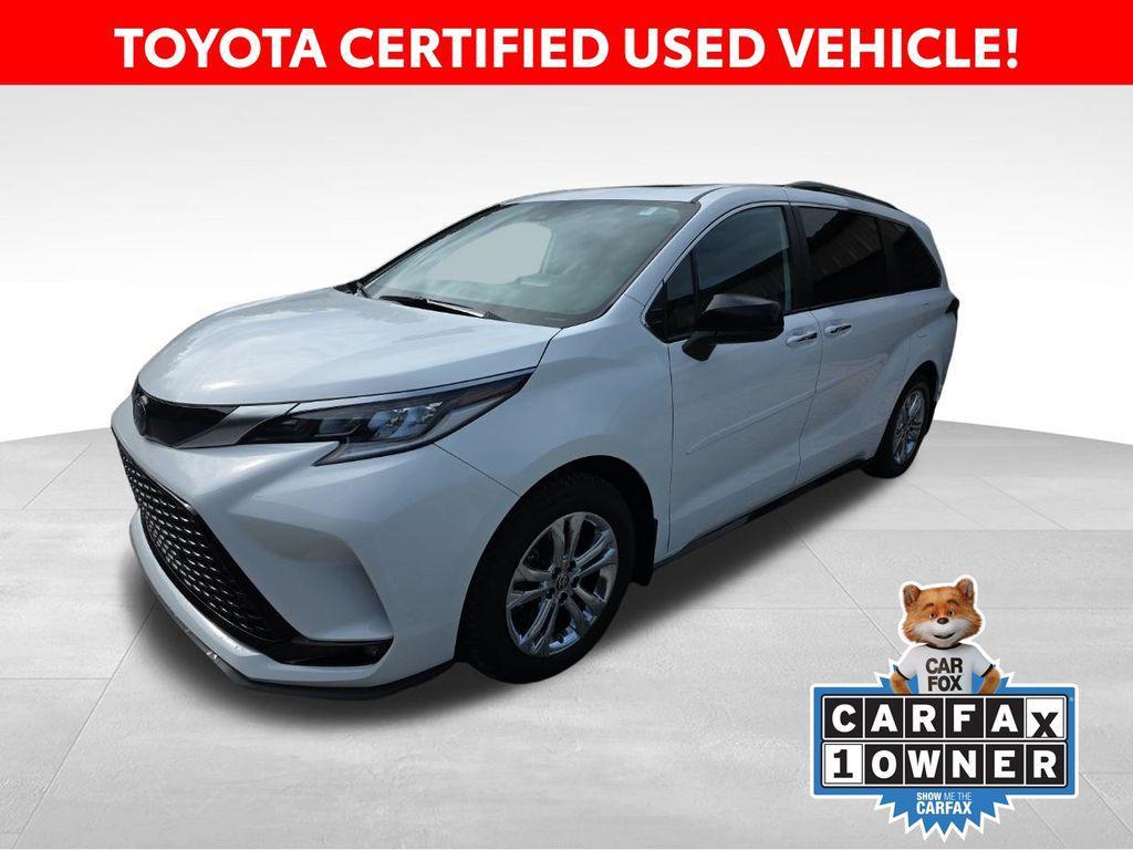 used 2023 Toyota Sienna car, priced at $44,603
