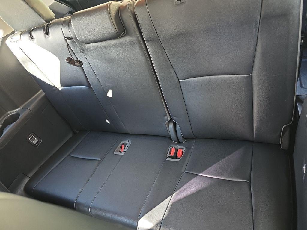 used 2023 Toyota Highlander car, priced at $37,966