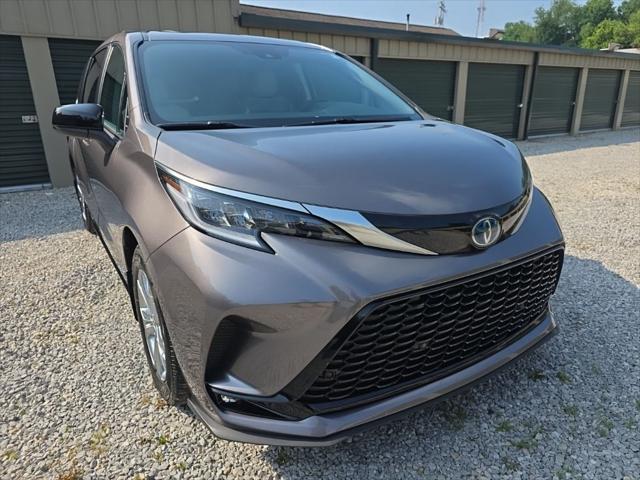 used 2021 Toyota Sienna car, priced at $42,967