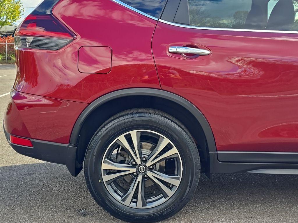 used 2019 Nissan Rogue car, priced at $14,864
