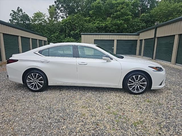 used 2021 Lexus ES 250 car, priced at $28,464