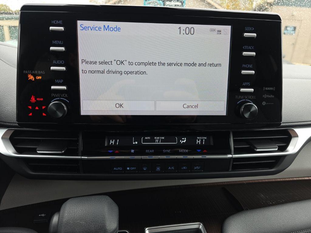 used 2023 Toyota Sienna car, priced at $36,384