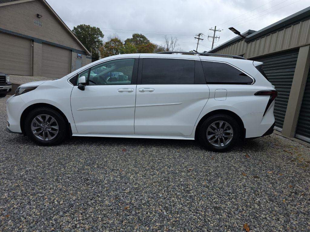 used 2023 Toyota Sienna car, priced at $36,384