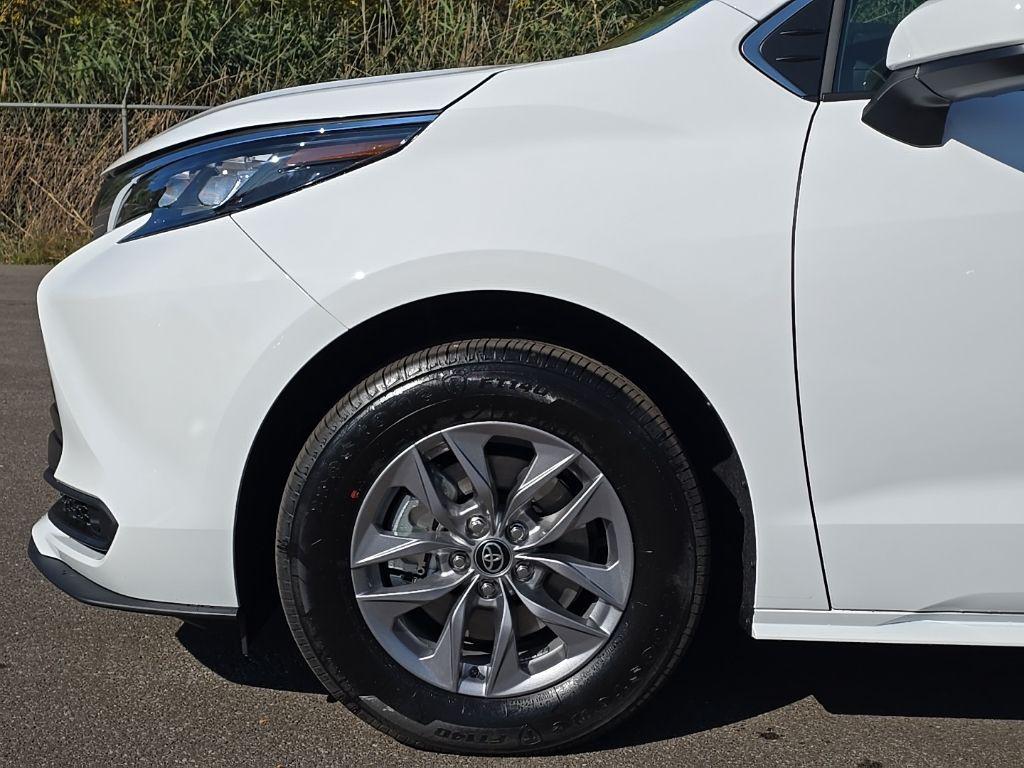 used 2025 Toyota Sienna car, priced at $44,530