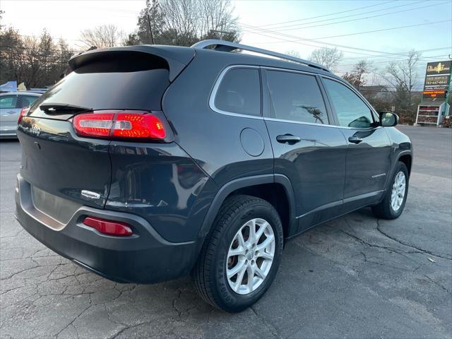 used 2018 Jeep Cherokee car, priced at $16,495
