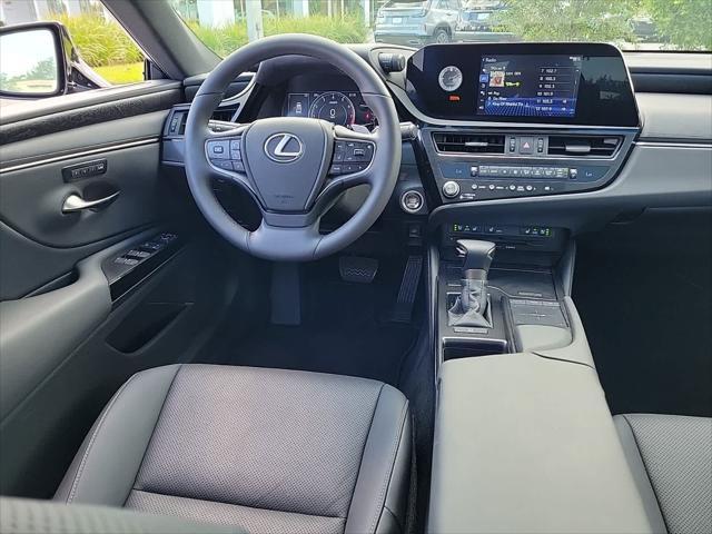 used 2022 Lexus ES 350 car, priced at $35,899