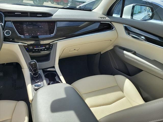 used 2021 Cadillac XT6 car, priced at $33,889