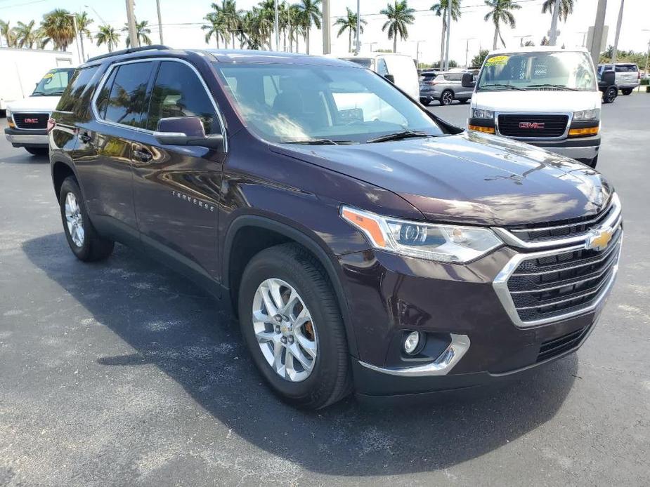 used 2021 Chevrolet Traverse car, priced at $28,100