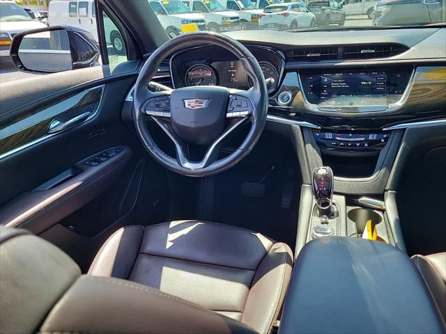 used 2021 Cadillac XT6 car, priced at $30,500