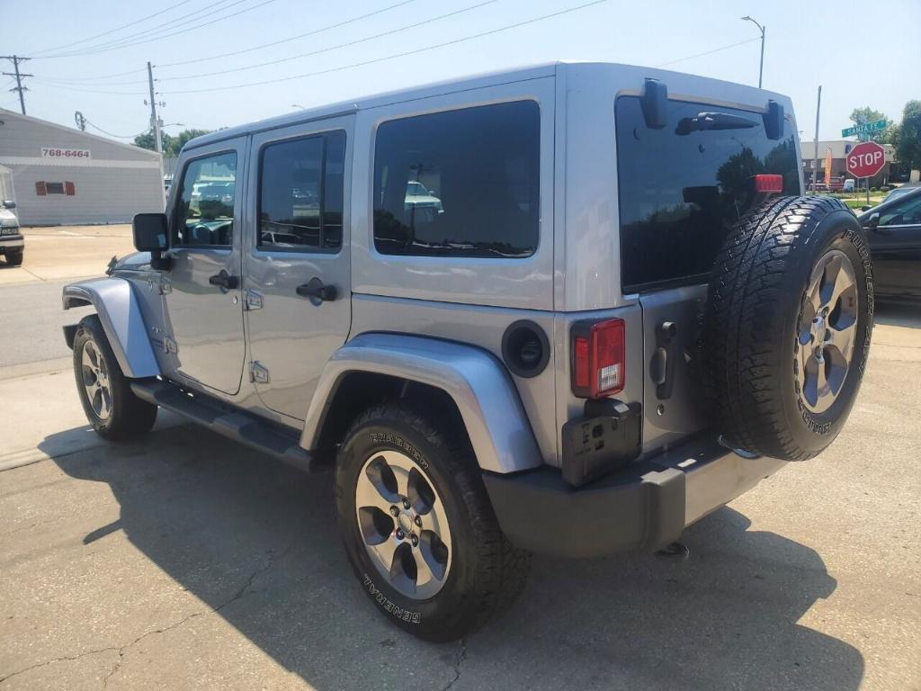 used 2016 Jeep Wrangler Unlimited car, priced at $22,950