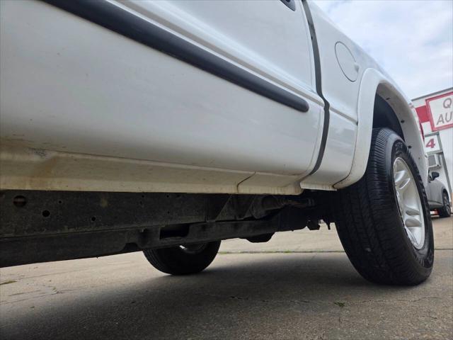 used 2001 Dodge Dakota car, priced at $5,450