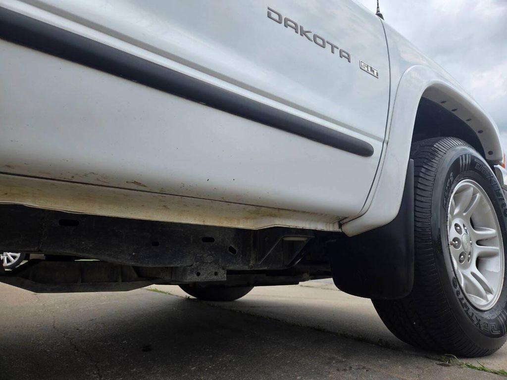 used 2001 Dodge Dakota car, priced at $5,650
