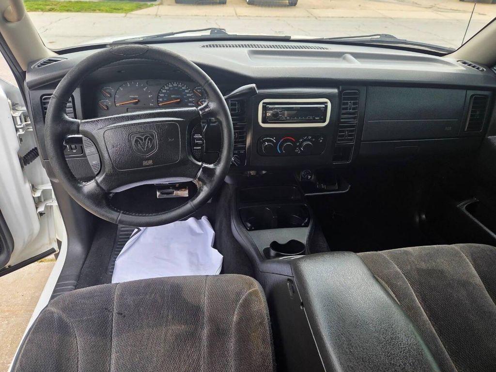used 2001 Dodge Dakota car, priced at $5,650