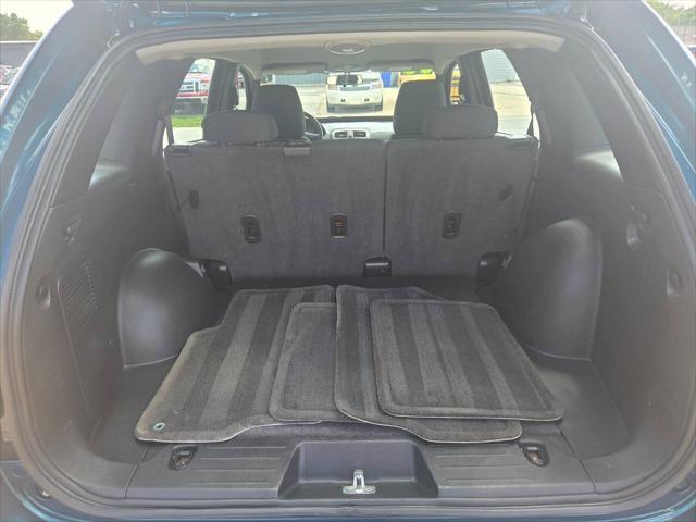 used 2006 Pontiac Torrent car, priced at $4,950