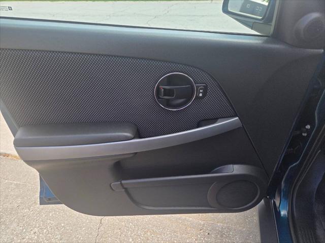 used 2006 Pontiac Torrent car, priced at $4,950