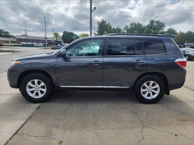 used 2011 Toyota Highlander car, priced at $15,950