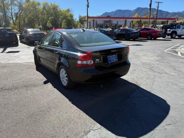 used 2005 Volvo S40 car, priced at $2,800