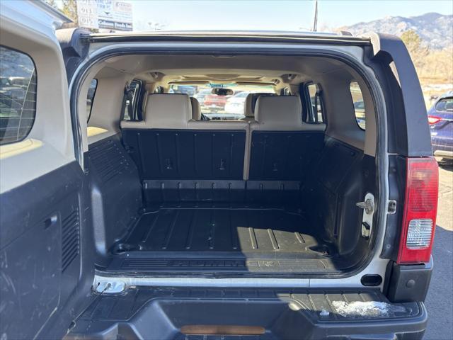 used 2007 Hummer H3 car, priced at $7,900