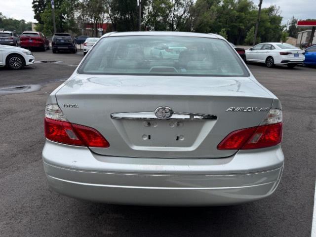 used 2003 Toyota Avalon car, priced at $3,900