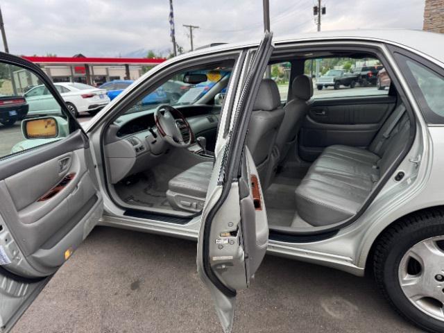 used 2003 Toyota Avalon car, priced at $3,900