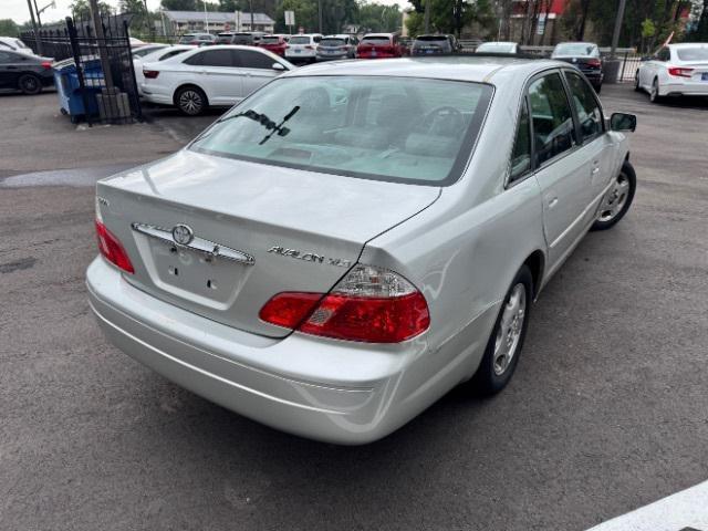 used 2003 Toyota Avalon car, priced at $3,900