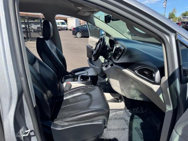 used 2017 Chrysler Pacifica car, priced at $13,800