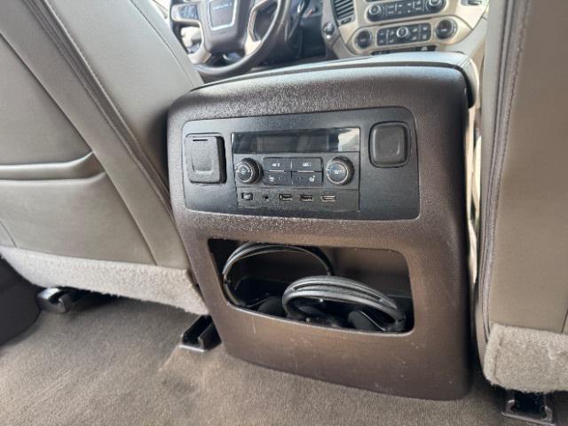 used 2017 GMC Yukon car, priced at $25,500