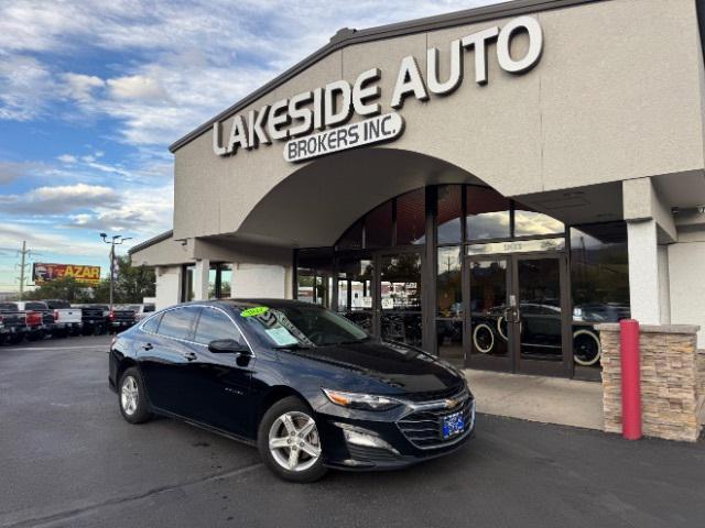 used 2022 Chevrolet Malibu car, priced at $18,700