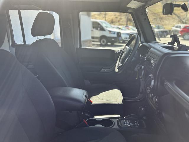 used 2016 Jeep Wrangler Unlimited car, priced at $21,900