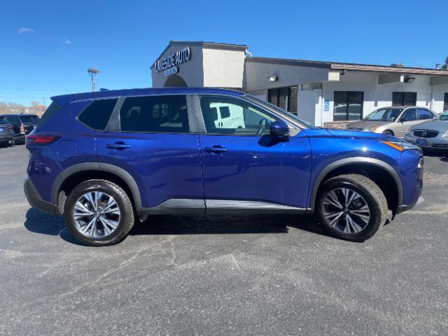 used 2022 Nissan Rogue car, priced at $24,895