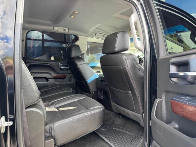 used 2017 GMC Sierra 1500 car, priced at $31,400