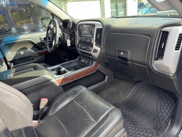 used 2017 GMC Sierra 1500 car, priced at $31,400