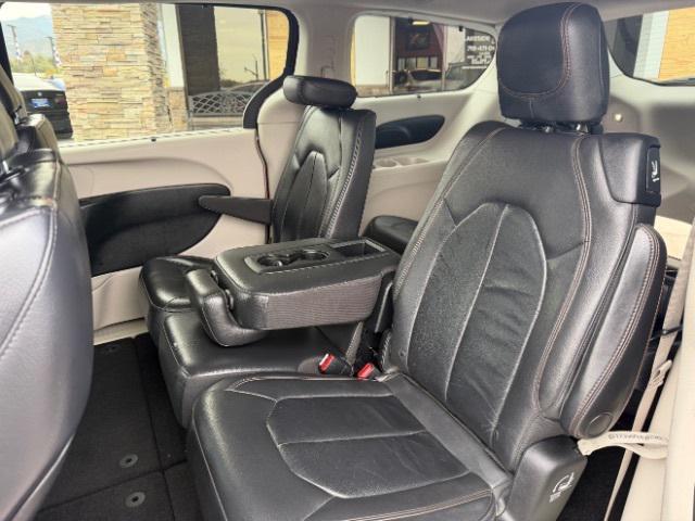 used 2017 Chrysler Pacifica car, priced at $15,500