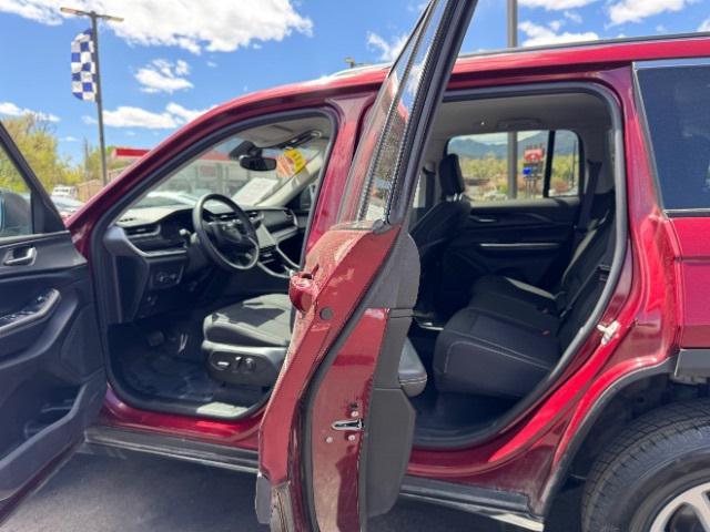 used 2023 Jeep Grand Cherokee car, priced at $26,400