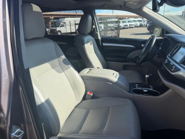used 2018 Toyota Highlander car, priced at $26,800