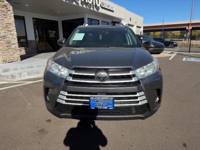 used 2018 Toyota Highlander car, priced at $26,800