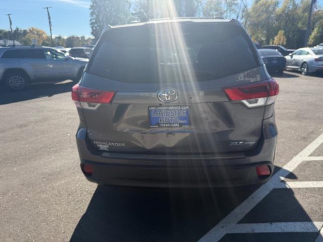 used 2018 Toyota Highlander car, priced at $26,800