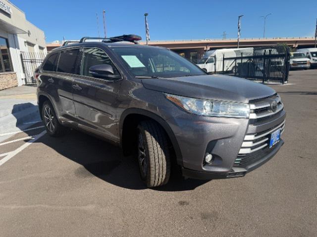 used 2018 Toyota Highlander car, priced at $26,800