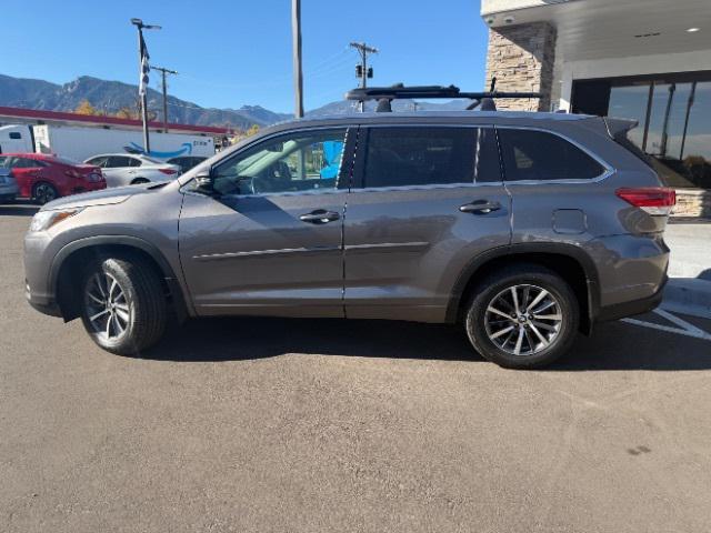 used 2018 Toyota Highlander car, priced at $26,800