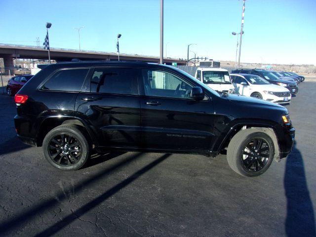 used 2020 Jeep Grand Cherokee car, priced at $32,995