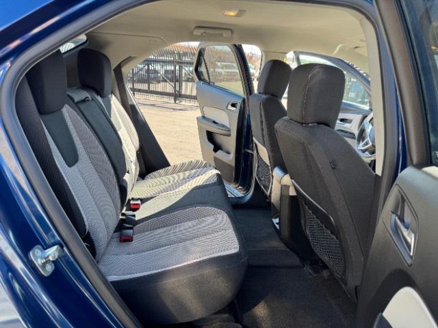 used 2010 Chevrolet Equinox car, priced at $8,000