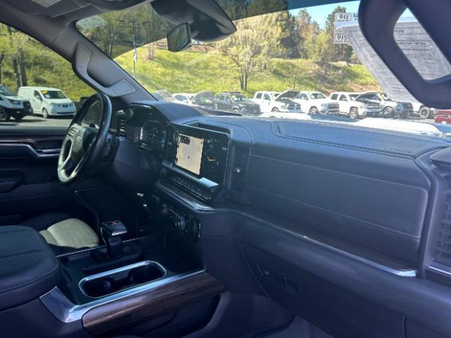 used 2023 Chevrolet Silverado 1500 car, priced at $42,900