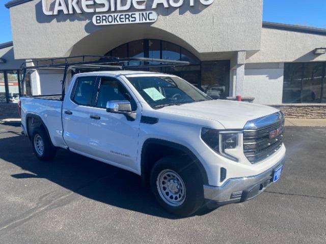 used 2022 GMC Sierra 1500 car, priced at $36,900