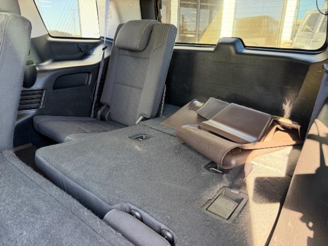 used 2015 GMC Yukon car, priced at $13,800