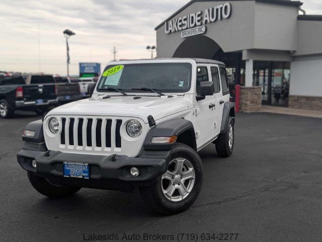 used 2019 Jeep Wrangler Unlimited car, priced at $23,900