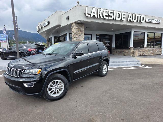 used 2018 Jeep Grand Cherokee car, priced at $15,000
