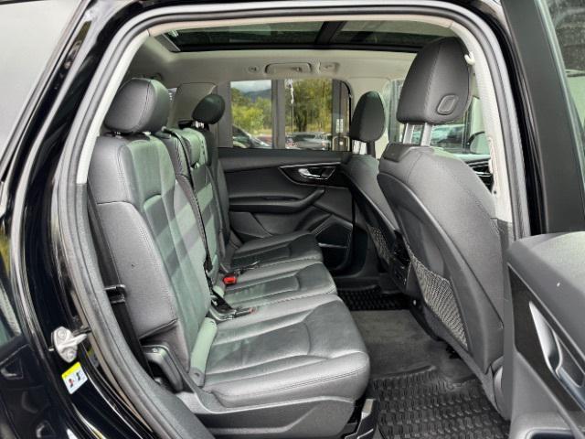 used 2021 Audi Q7 car, priced at $28,900